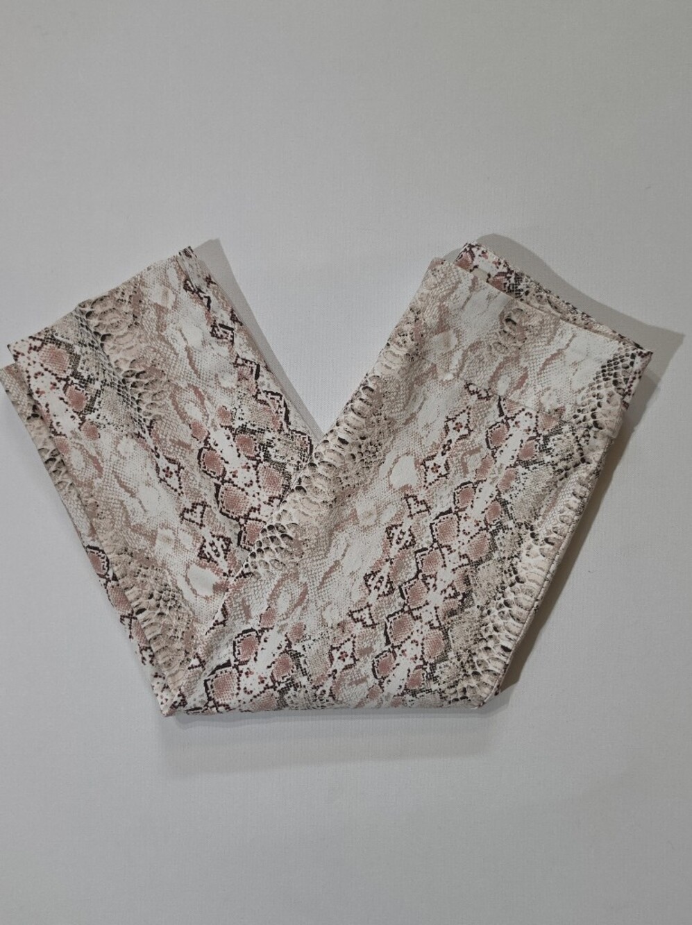 Zac And Rachel Snakeskin Leggings Womens Sz 4P Beige Pink Mobwife Indie Sleaze